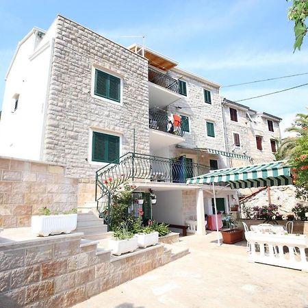 Apartments By The Sea Bol, Brac - 13413 Exteriör bild